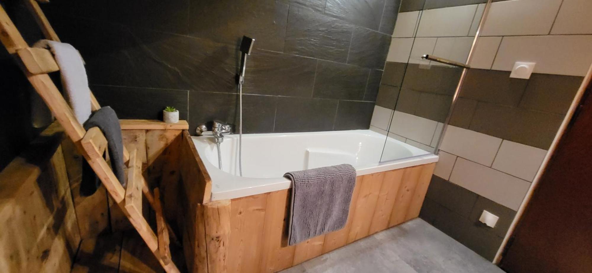 Appartement Style Montagne Avec Spa Egat 외부 사진